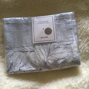 NEW H&M Table Runner